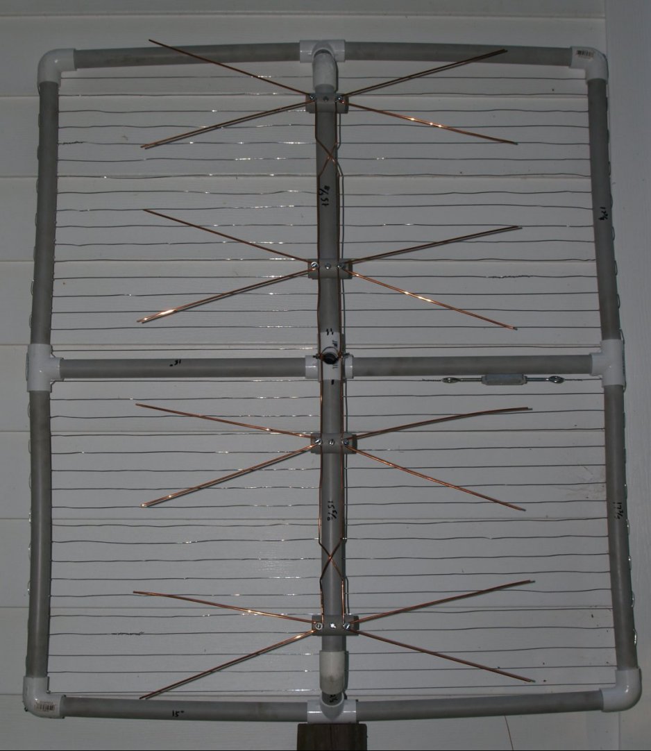 Index of /mclapp/Antennas/PVC 4 bay